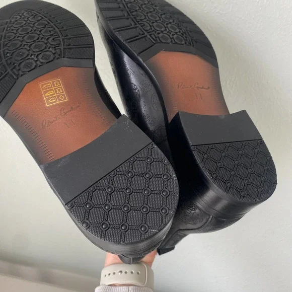 NEW in Box Robert Graham Big Bang Skull Embossed Chelsea Boot Black Mens Sz 11 - Picture 12 of 13